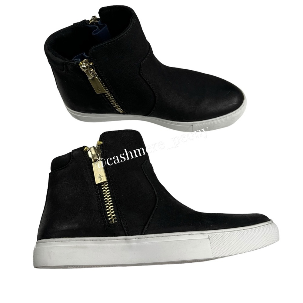 Kenneth Cole Black Zipper Ankle Booties 5.5
